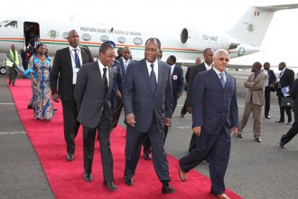 Côte d'Ivoire : Alassane Ouattara co préside la conférence des donateurs de l'UA pour le Mali et rentre à  Abidjan 